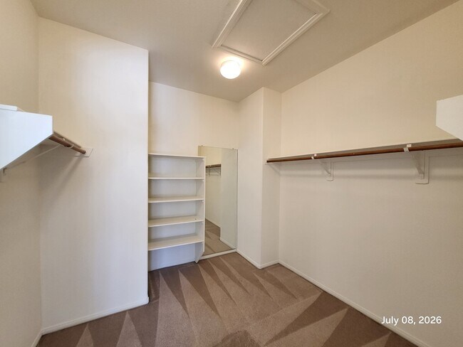 Building Photo - 96 Scorpios Island St