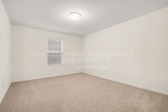 Building Photo - 162 Aspire Cir