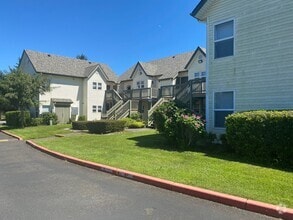 Building Photo - Rental