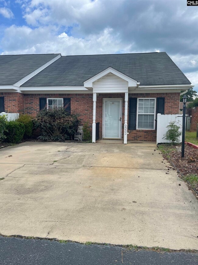 Primary Photo - 2332 Mall Terrace Ct