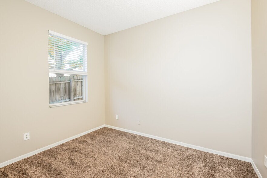 Building Photo - 14693 Kristenright Ln