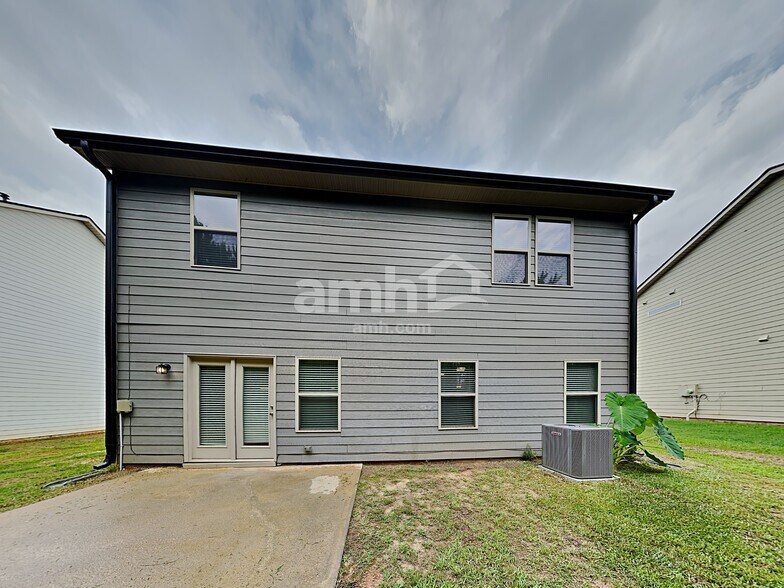 Building Photo - 258 Makenna Dr