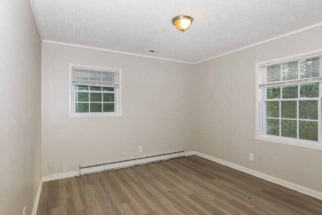 Building Photo - 6707 Willow Twig Rd