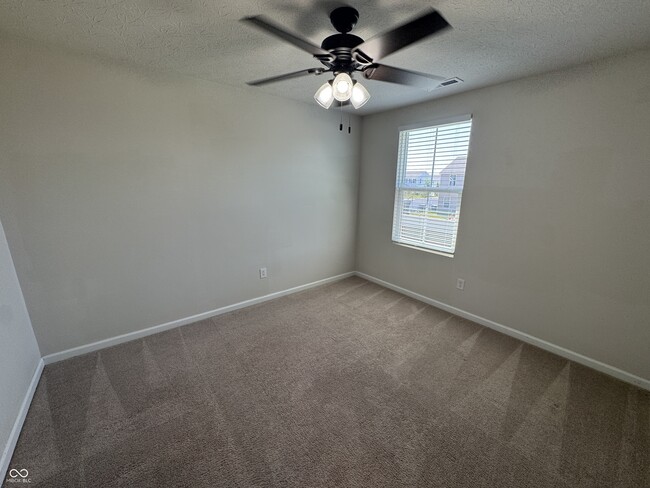 Building Photo - 204 Dietz Dr