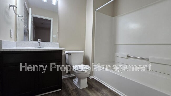 Building Photo - 310 Virens Dr