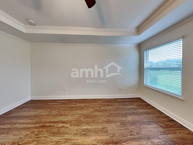 Building Photo - 20379 Calla Lily Dr