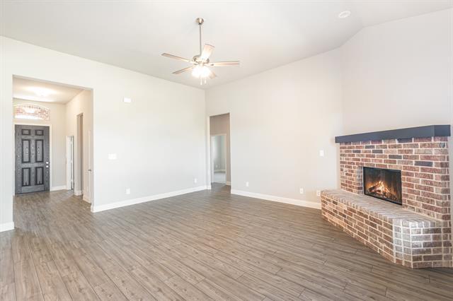 Building Photo - 630 Crystal Lk Ln