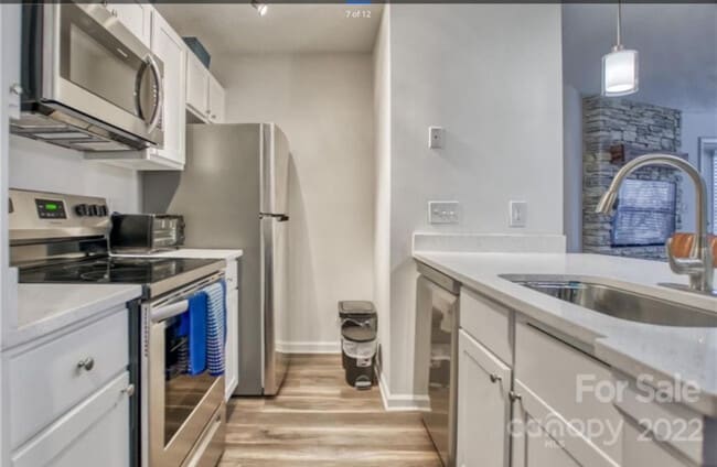 Building Photo - 11 Hamiltons Bay Ct