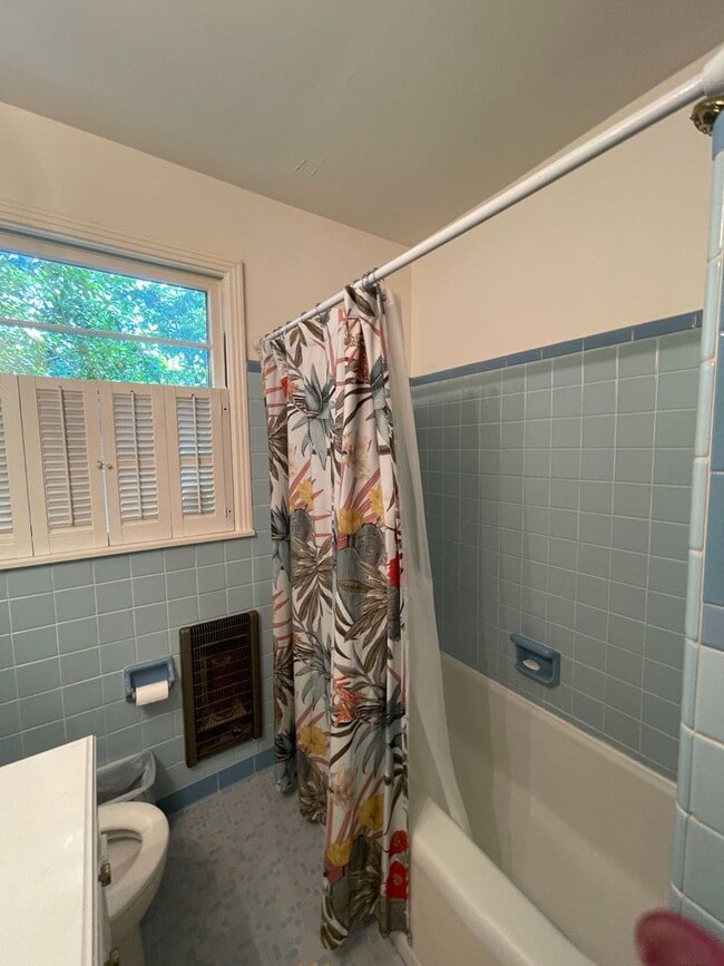 Building Photo - Beautiful Home located on .53 Wooded Corner Lot.