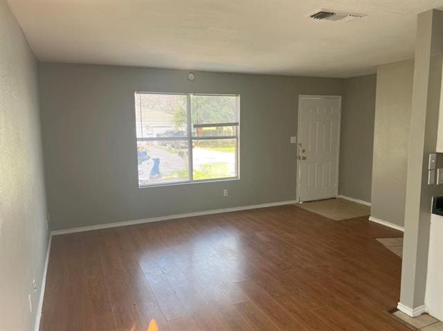 Building Photo - 305 Casie Ct