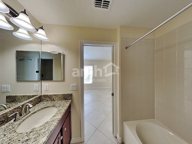 Building Photo - 12035 Cardinal Flower Dr