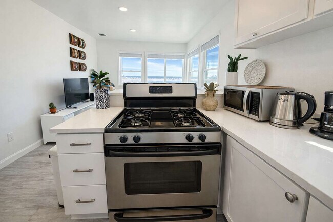 Building Photo - 822 Vanitie Ct