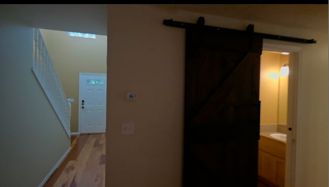 Building Photo - 3047 S Cedar Ridge Dr