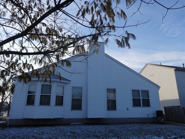 Building Photo - 5104 Hilliard Green Drive
