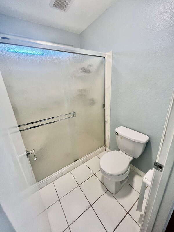 Building Photo - 1180 Camellia Ln