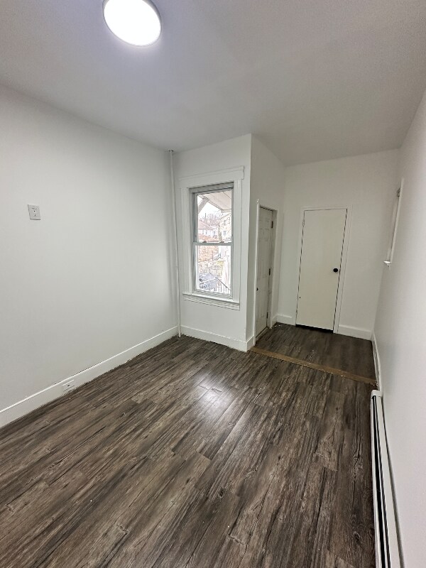 Building Photo - 225 Burgess Pl