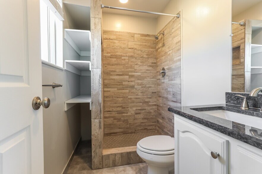 Building Photo - 8492 Merrick Ct