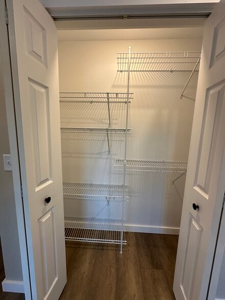 Master Closet - 4628 Vt Rte 100