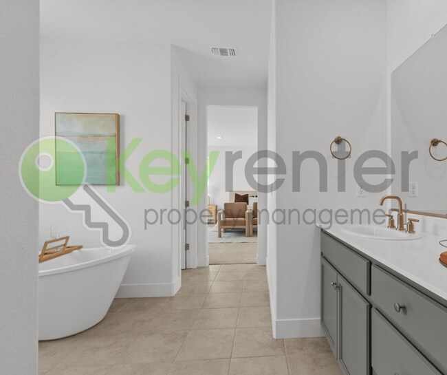 Building Photo - 4288 Crescent Wy