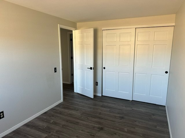 Building Photo - Stunning 3-bedroom 2.5 bath condo for rent