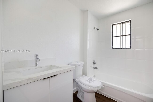Building Photo - 10204 SW 173rd St