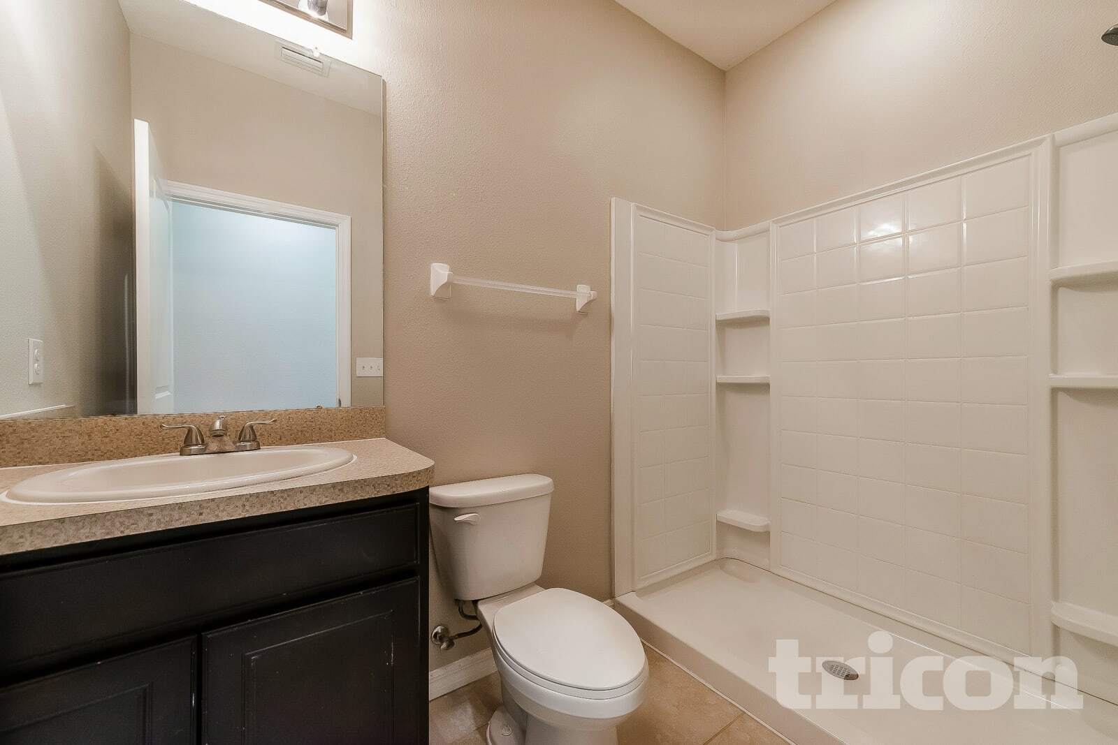 Building Photo - 6411 Devesta Lp