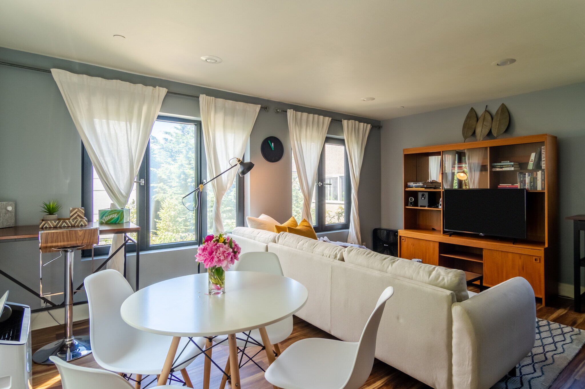 Building Photo - 1629 13th Ave