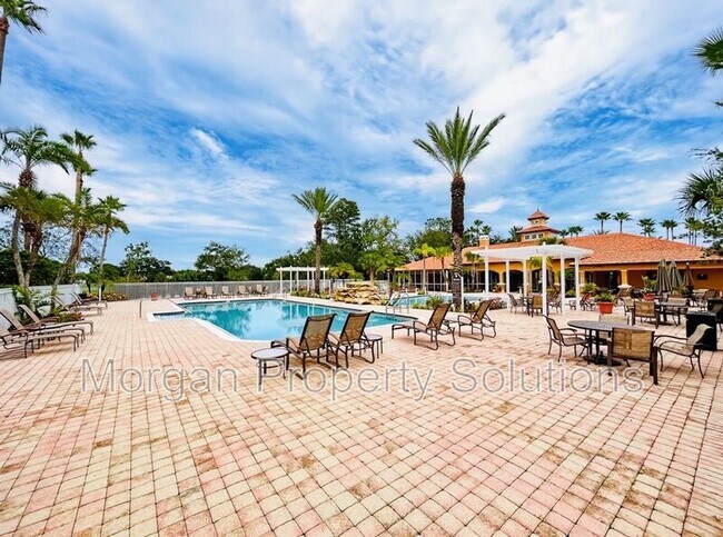 Building Photo - 5463 Vineland Rd