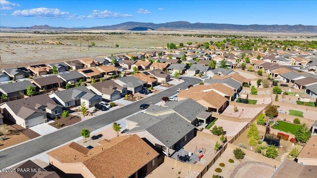 Building Photo - 6149 Laguna Ln