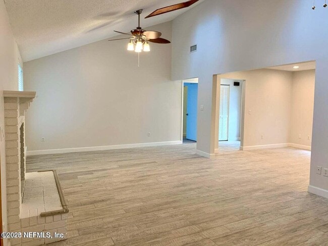 Building Photo - 101 Cordova Reina Ct