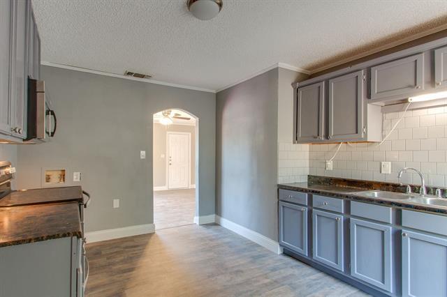 Building Photo - 854 Mirike Dr