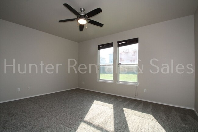 Building Photo - Beautiful Home in Sought-After Harker Heig...