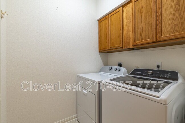 Building Photo - 22714 Sabine Summit
