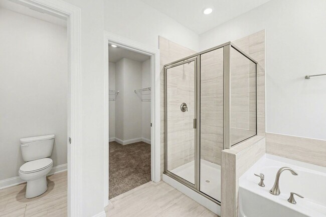 Building Photo - Modern 4BR Home in Raleigh | Great Location