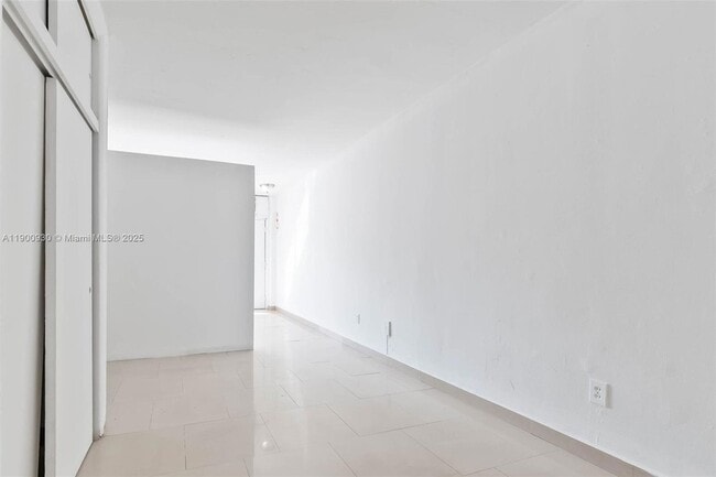 Building Photo - 1685 Jefferson Ave