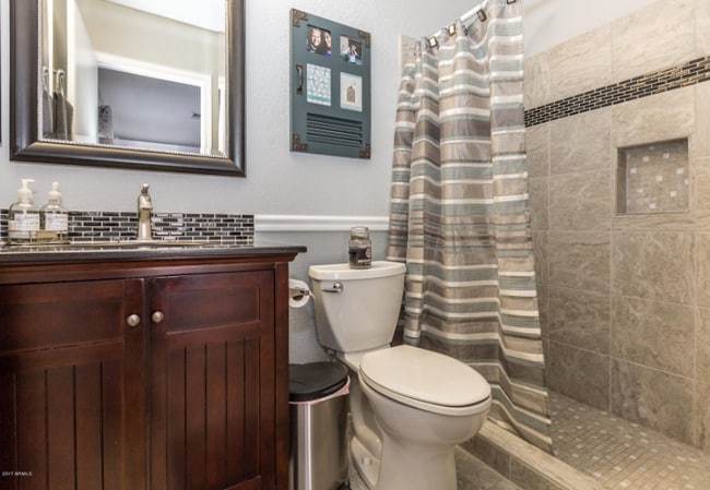 Building Photo - 3016 W White Feather Ln