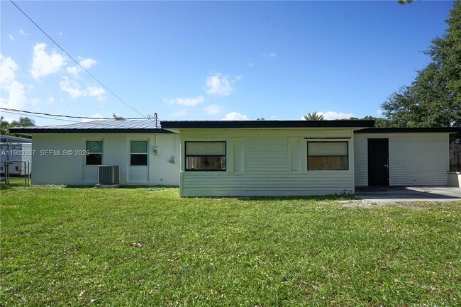 Building Photo - 971 Fulton Ln NE