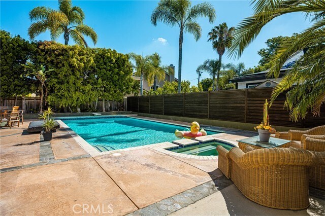 Building Photo - 2281 Orchard Dr