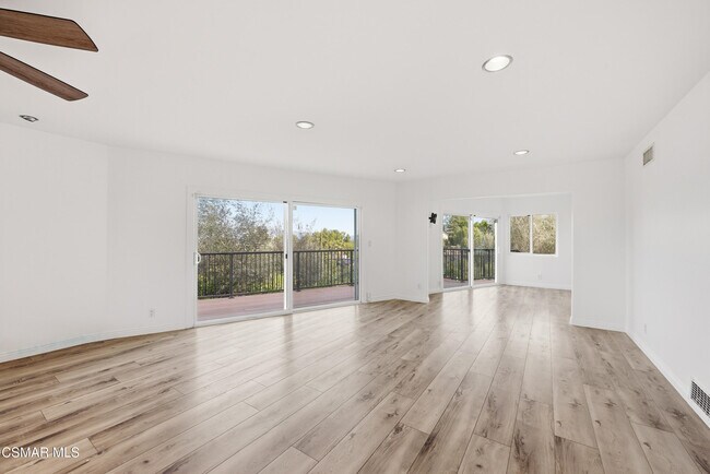 Building Photo - 5076 Escobedo Dr