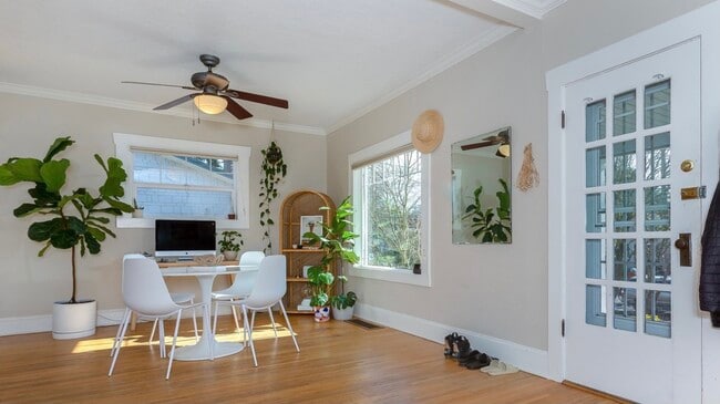 Building Photo - 4631 SE Clinton St