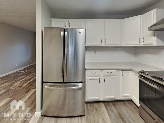 Building Photo - 4957 Betsy Dr