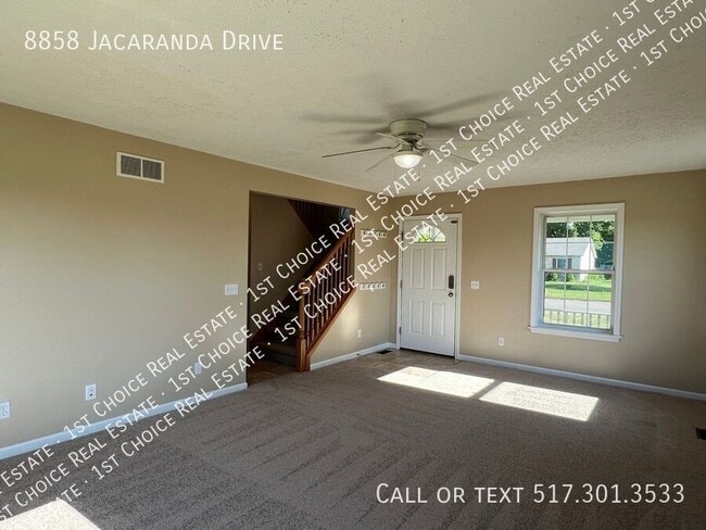 Building Photo - 8858 Jacaranda Dr