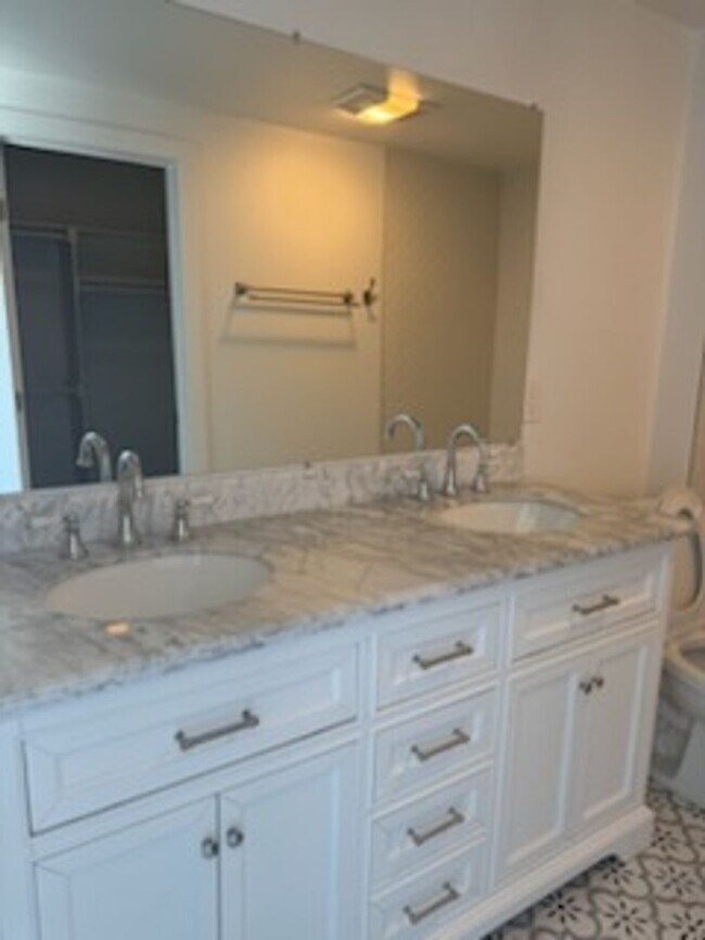 Building Photo - Coronado Cays Long Term -Unfurnished Rental