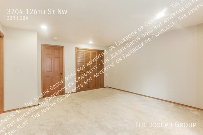 Building Photo - 3704 126th St NW