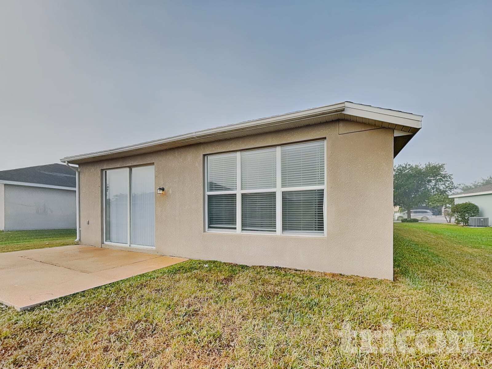 Building Photo - 5010 98th Ave E