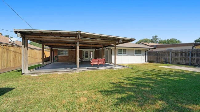 Building Photo - 4537 Sanford Rd