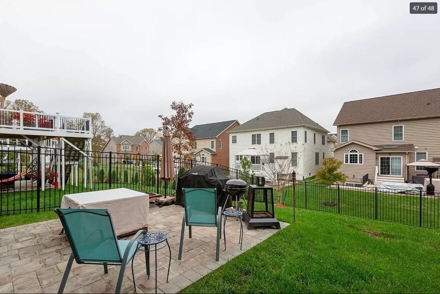 Building Photo - 11004 Fillys Ford Xing