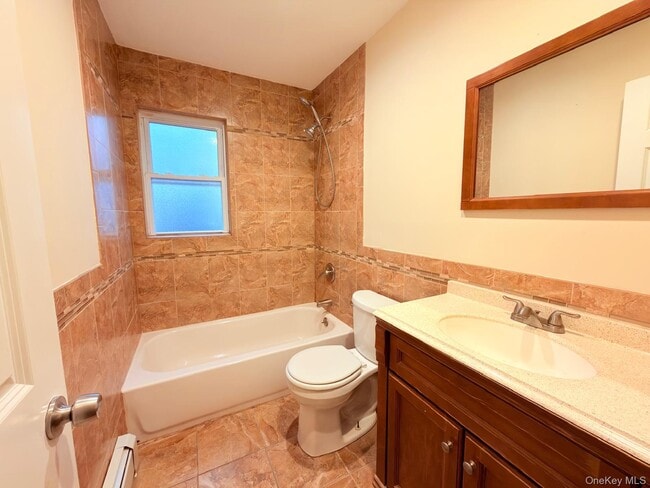 Building Photo - 35 N 16th St