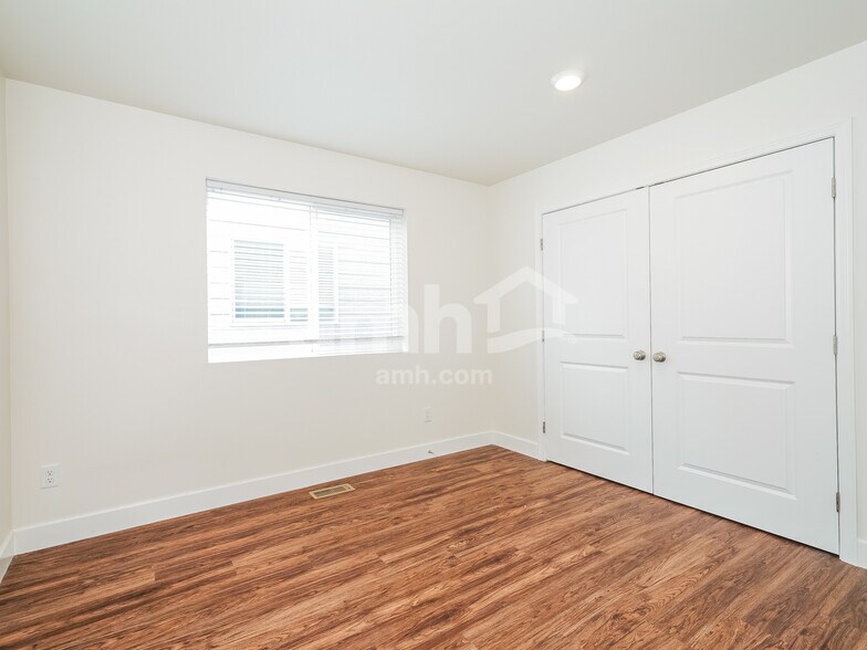 Building Photo - 1455 92nd Way SE