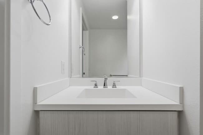 Building Photo - Detached Townhome - Private Roof Deck - With 360 Panoramic Views